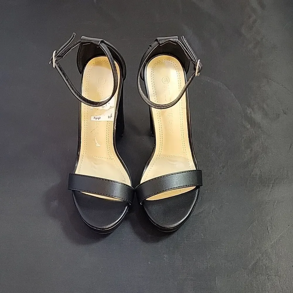 BRAND NEW WILD DIVA WOMEN'S ANKLE STRAP PLATFORM CHUNKY HEELS HEELED SANDALS